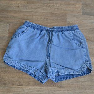 Universal Thread Chambray Denim Shorts Size Small